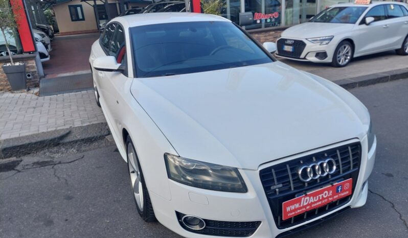 
								Audi A5 SPB 2.0 TDI 143 CV S Line full									