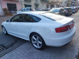 
										Audi A5 SPB 2.0 TDI 143 CV S Line full									