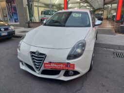 
										Alfa Romeo Giulietta 1.6 JTDm-2 105 CV Exclusive full									