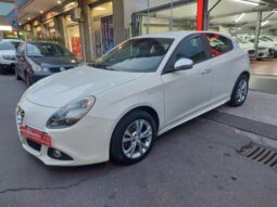 
										Alfa Romeo Giulietta 1.6 JTDm-2 105 CV Exclusive full									
