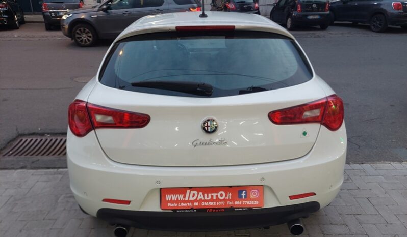 
								Alfa Romeo Giulietta 1.6 JTDm-2 105 CV Exclusive full									