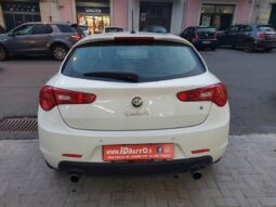 
										Alfa Romeo Giulietta 1.6 JTDm-2 105 CV Exclusive full									