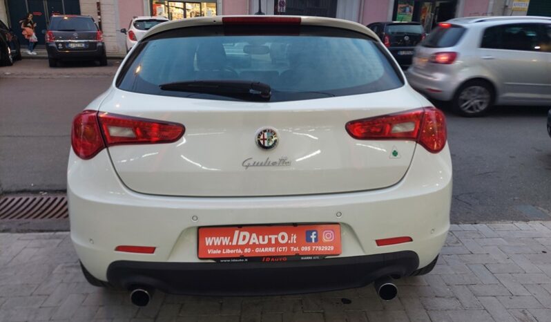 
								Alfa Romeo Giulietta 1.6 JTDm-2 105 CV Exclusive full									