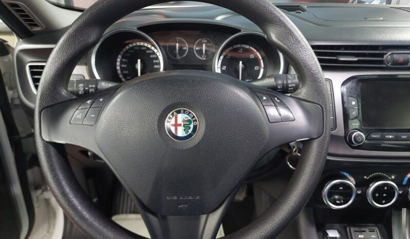 
								Alfa Romeo Giulietta 1.6 JTDm-2 105 CV Exclusive full									