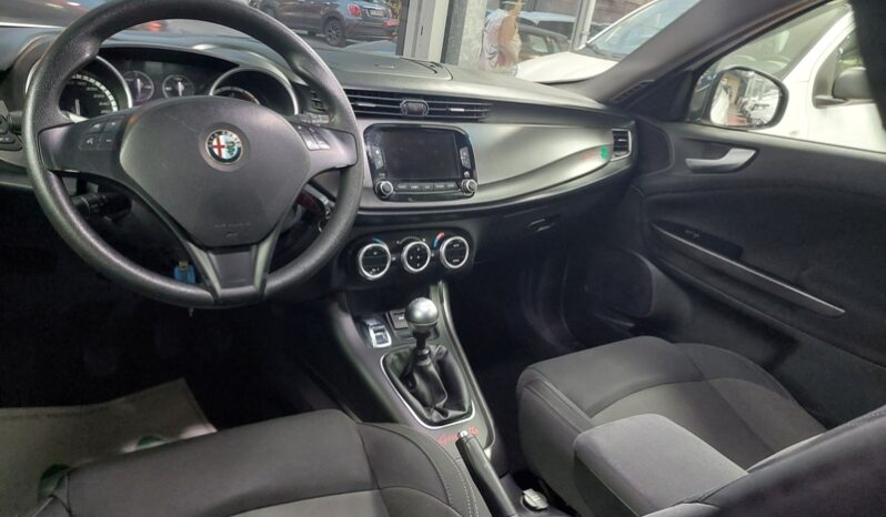 
								Alfa Romeo Giulietta 1.6 JTDm-2 105 CV Exclusive full									