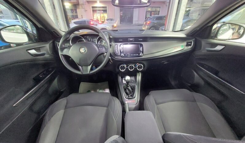 
								Alfa Romeo Giulietta 1.6 JTDm-2 105 CV Exclusive full									