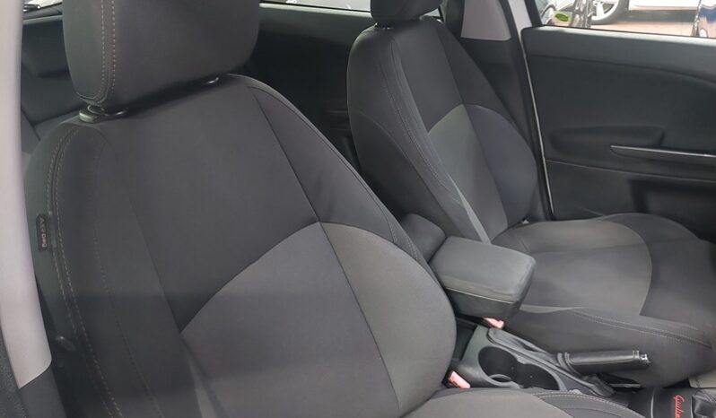 
								Alfa Romeo Giulietta 1.6 JTDm-2 105 CV Exclusive full									