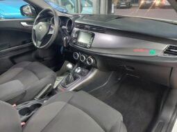 
										Alfa Romeo Giulietta 1.6 JTDm-2 105 CV Exclusive full									