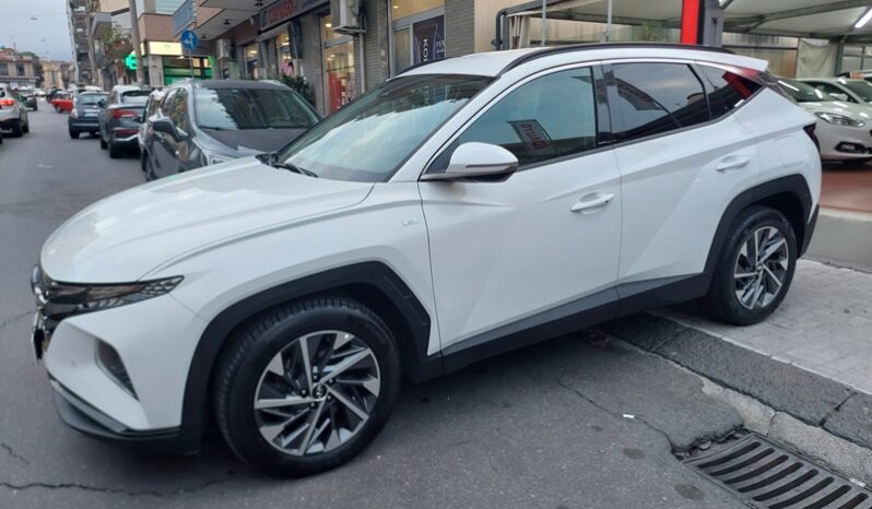 
								Hyundai Tucson 1.6 CRDi 136CV 48V DCT XLine full									